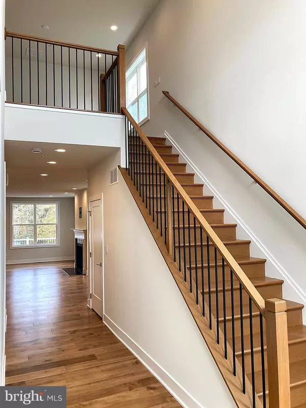 Doylestown, PA 18901,47 MILL CREEK DR #32