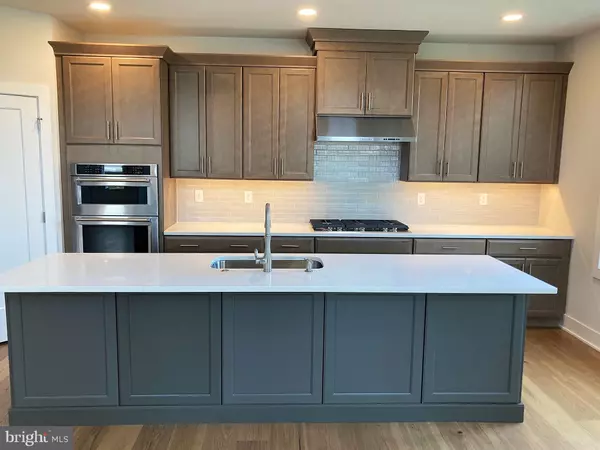 Doylestown, PA 18901,25 MILL CREEK DR #13