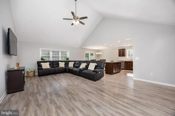 Fruitland, MD 21826,211 MOONGLOW RD