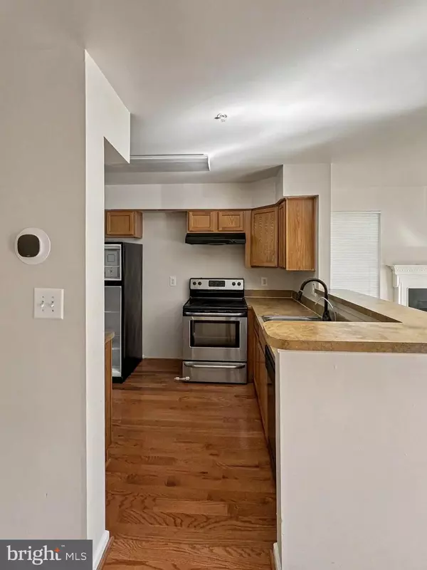 Hyattsville, MD 20784,3503 65TH AVE #11D