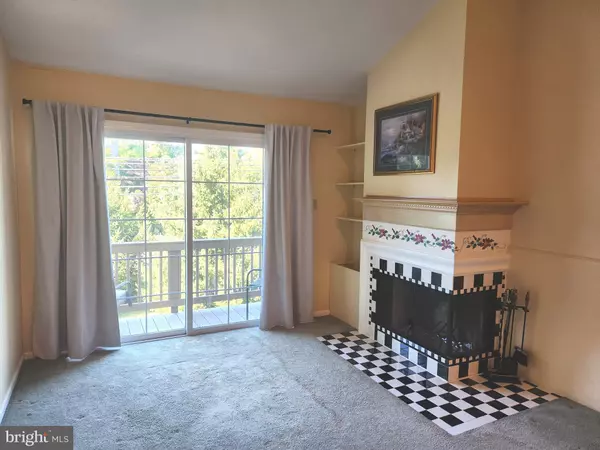 Southampton, PA 18966,22016 BEACON HILL DR