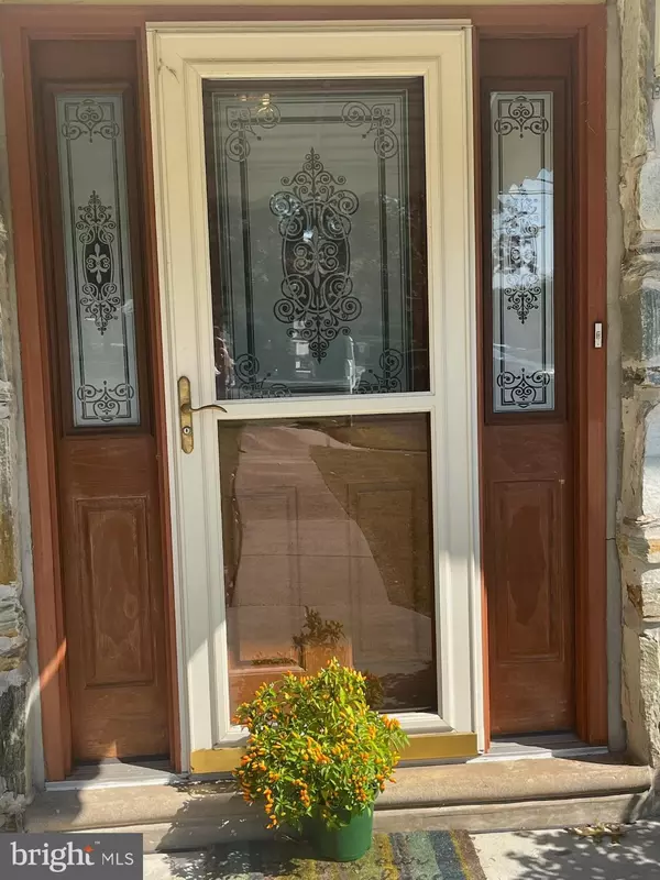 Huntingdon Valley, PA 19006,247 LEONA AVE