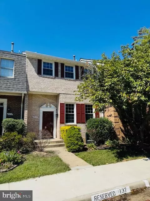 8212 LA FAYE CT, Alexandria, VA 22306