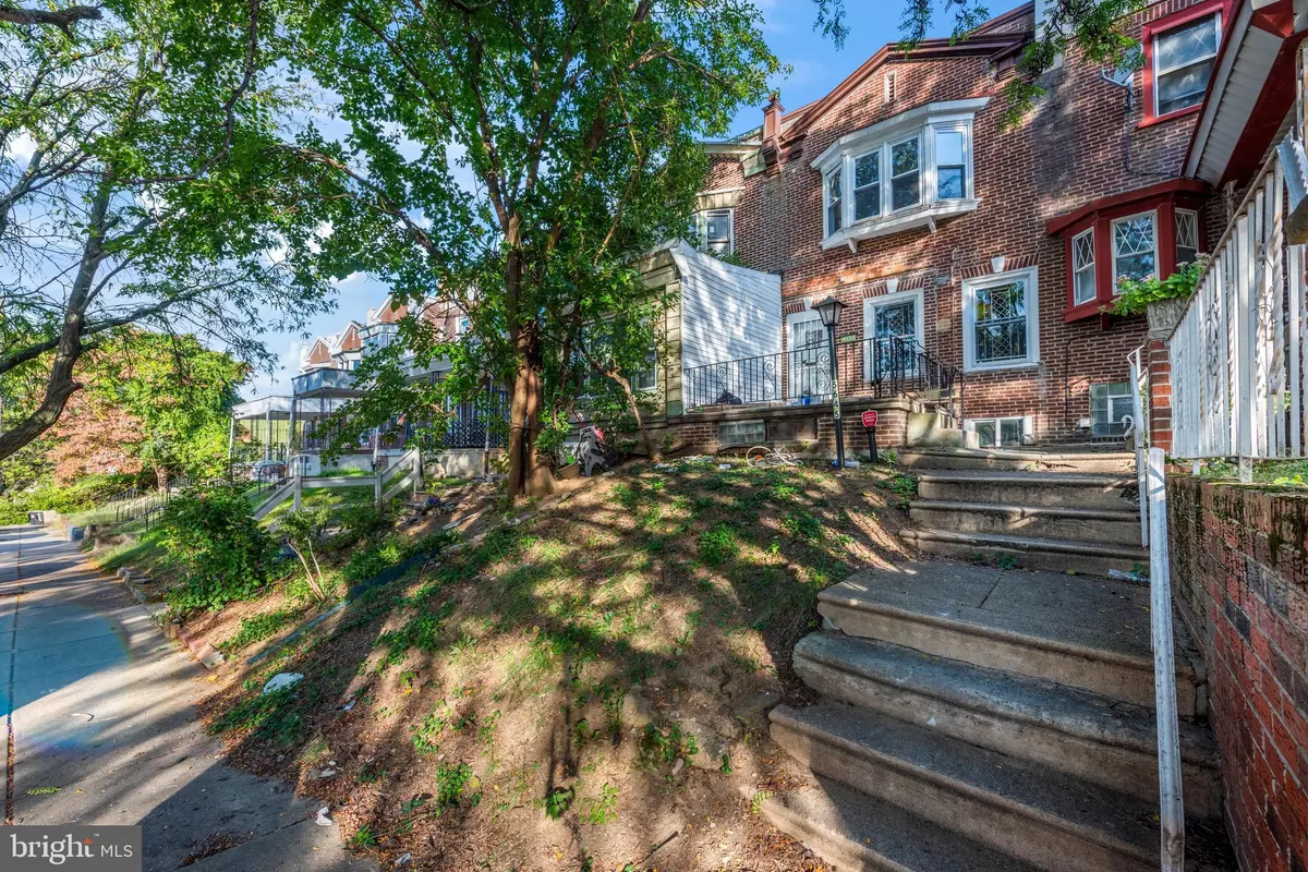 Philadelphia, PA 19131,5645 LEBANON AVE