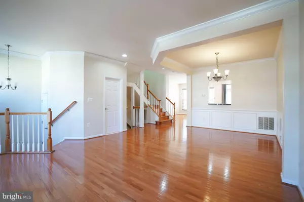 Centreville, VA 20120,5685 FAIRCLOTH CT