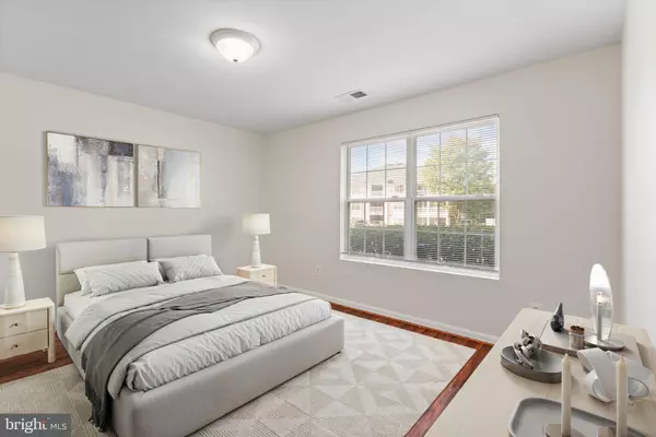 Woodbridge, VA 22193,14184 CUDDY LOOP #101