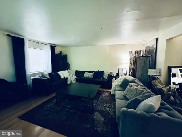 Trenton, NJ 08628,2 DEVONSHIRE