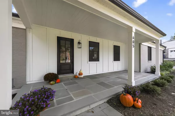 Wallingford, PA 19086,605 BOWERS LN