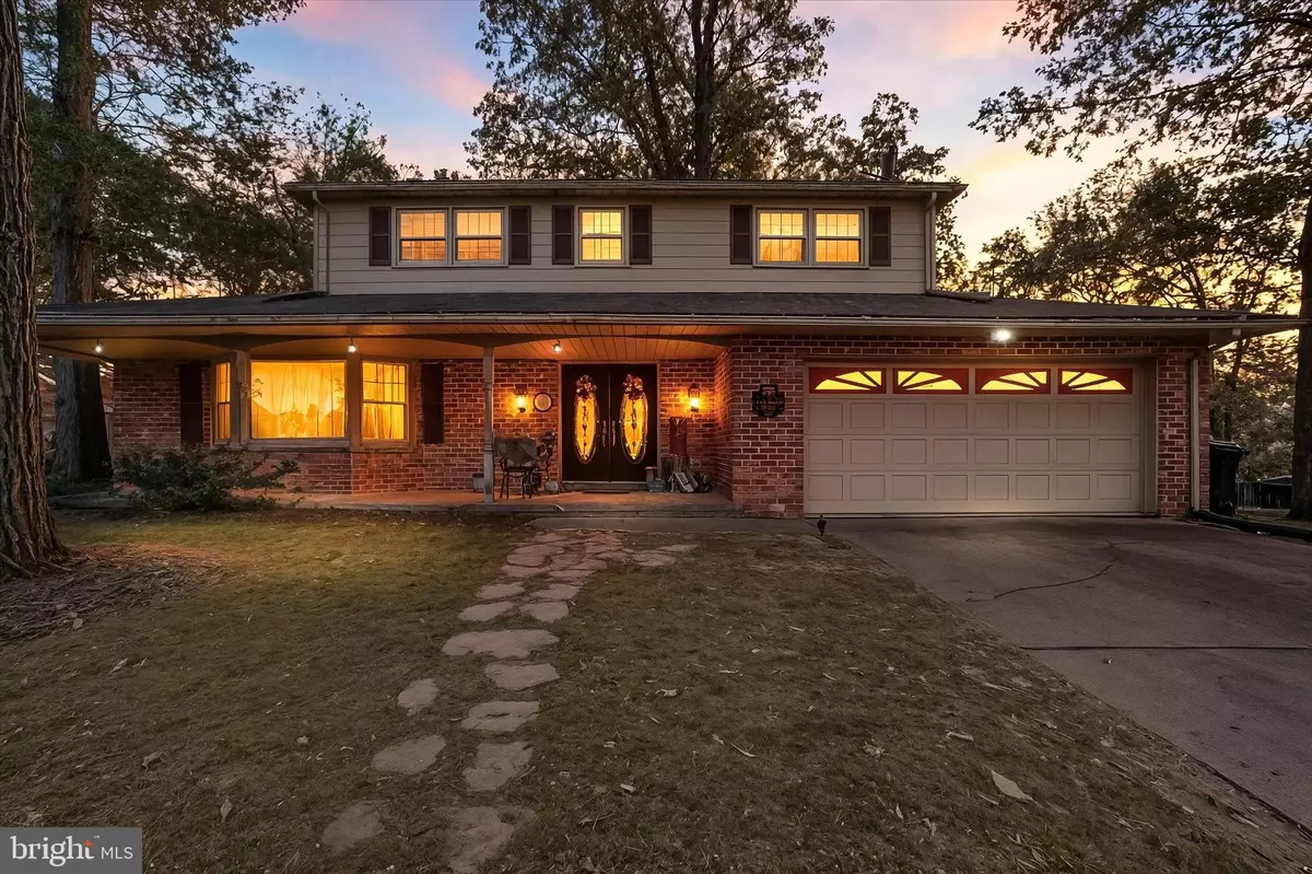 York, PA 17408,4061 ROBINHOOD DR