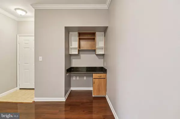 Germantown, MD 20874,19611 GALWAY BAY CIR #204