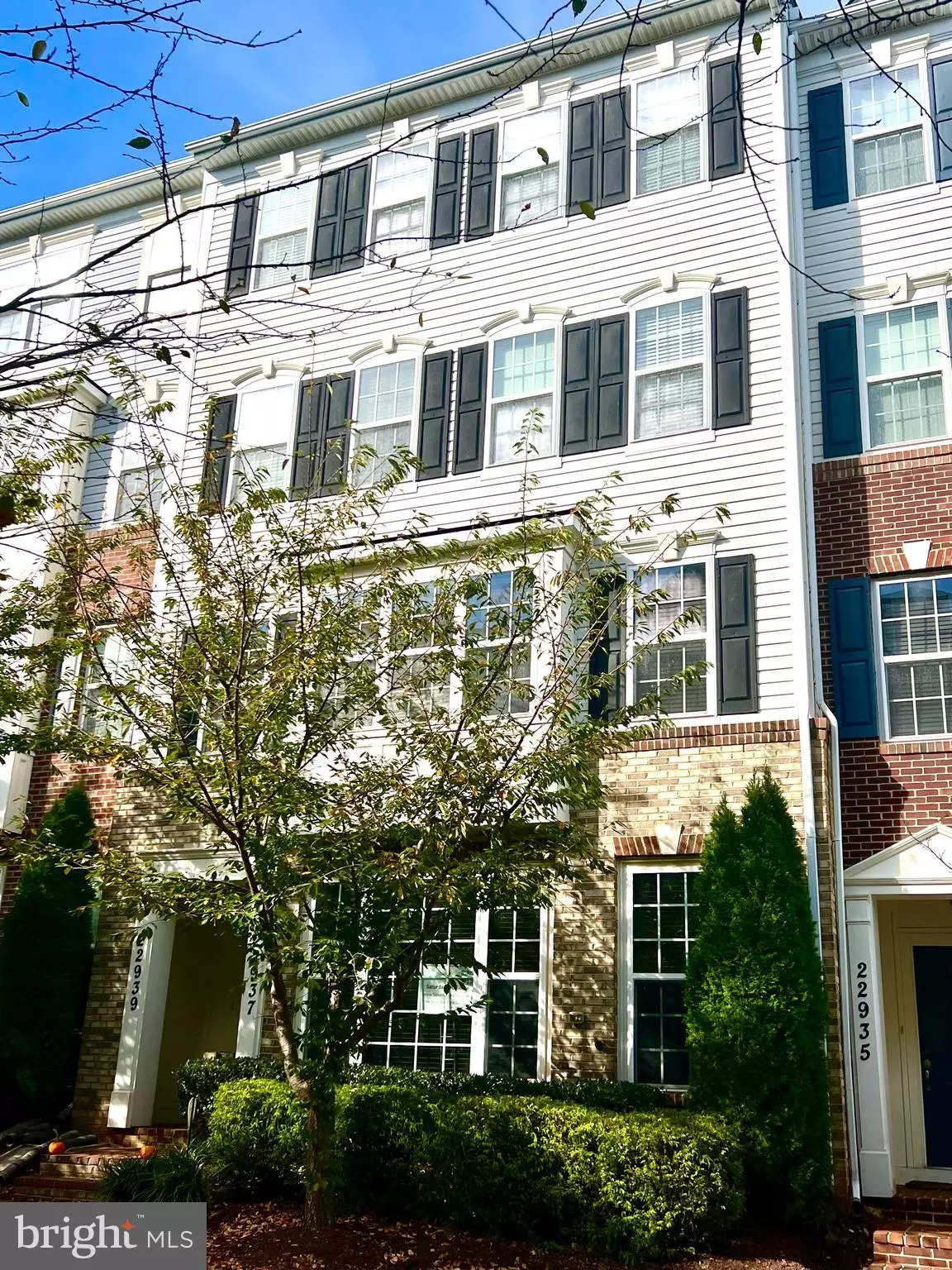 Clarksburg, MD 20871,22937 SPICEBUSH DR #1471