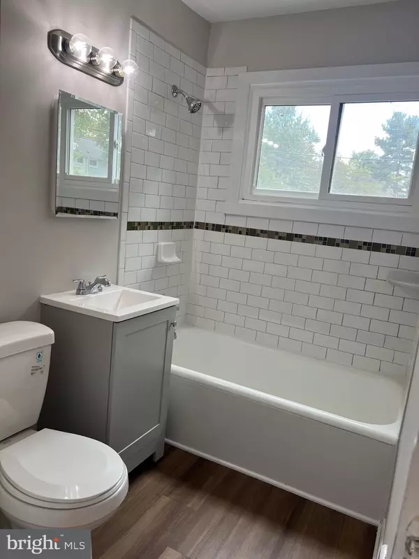 Greenbelt, MD 20770,9-P LAUREL HILL RD