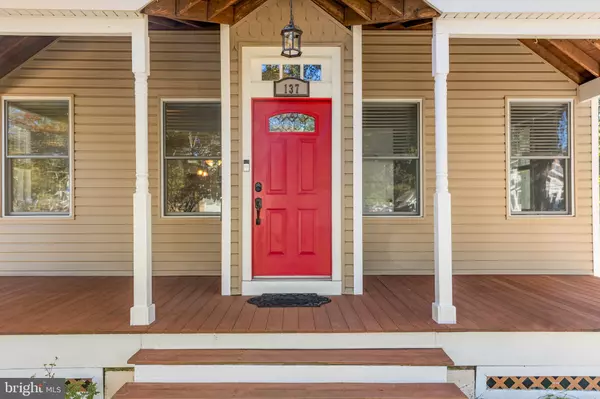 Lindenwold, NJ 08021,137 E ELM AVE