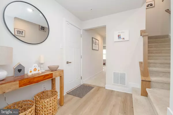 Downingtown, PA 19335,141 GLORY MAPLE LN