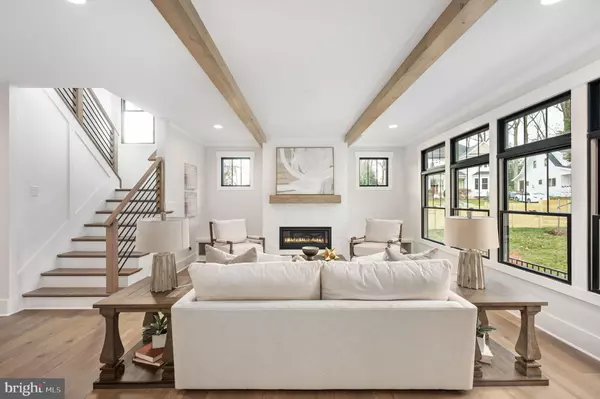 Vienna, VA 22180,623 ECHOLS ST SE