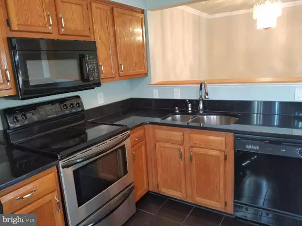 Manassas, VA 20110,9377 SCARLET OAK DR