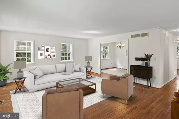 Edgewater, MD 21037,3907 W SHORE DR