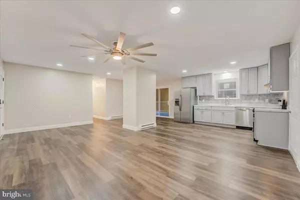 Browns Mills, NJ 08015,304 OTTER AVE