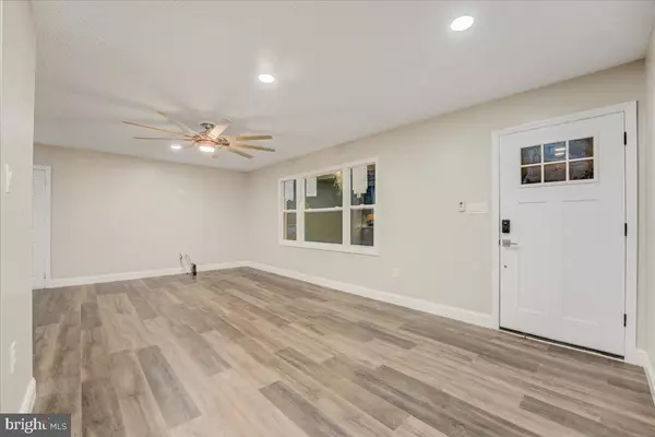 Browns Mills, NJ 08015,304 OTTER AVE