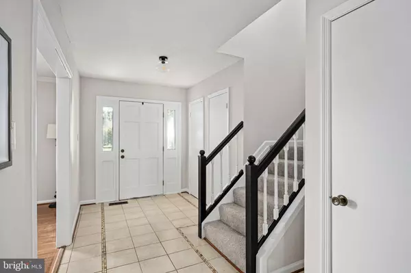 Burke, VA 22015,5613 MOUNT BURNSIDE WAY