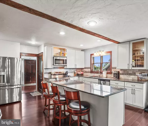 York, PA 17404,810 COPENHAFFER RD