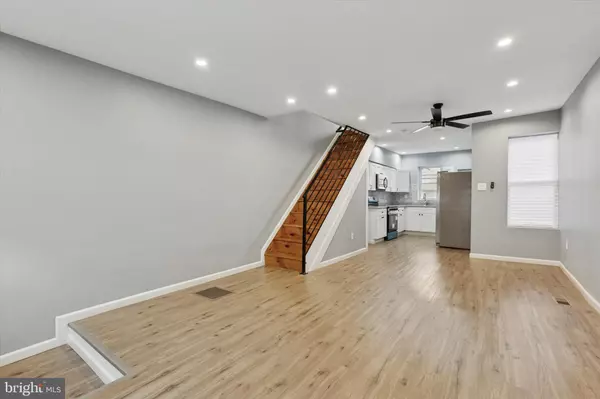 Philadelphia, PA 19145,1648 S BAILEY ST