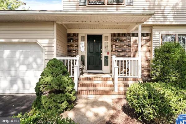 Hamilton, NJ 08619,111 ROBIN DR