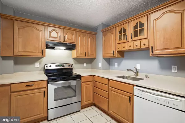 Alexandria, VA 22304,200 N PICKETT ST #513