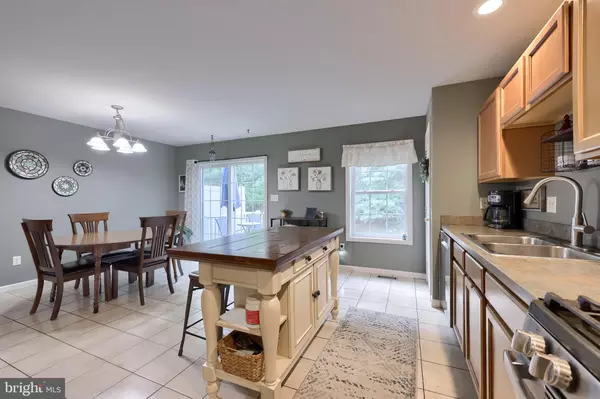 Red Lion, PA 17356,44 HUNTERS RUN CT