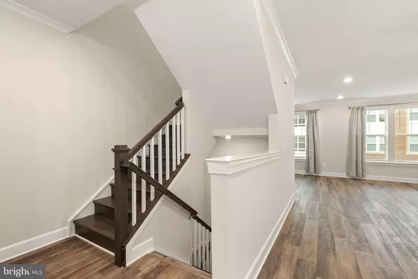 Sterling, VA 20166,20702 WOOD QUAY DR