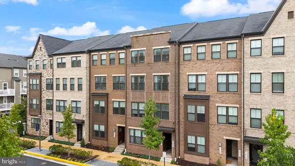 Sterling, VA 20166,20702 WOOD QUAY DR