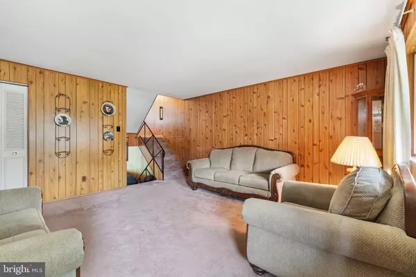 Lansdale, PA 19446,941 WEDGEWOOD DR