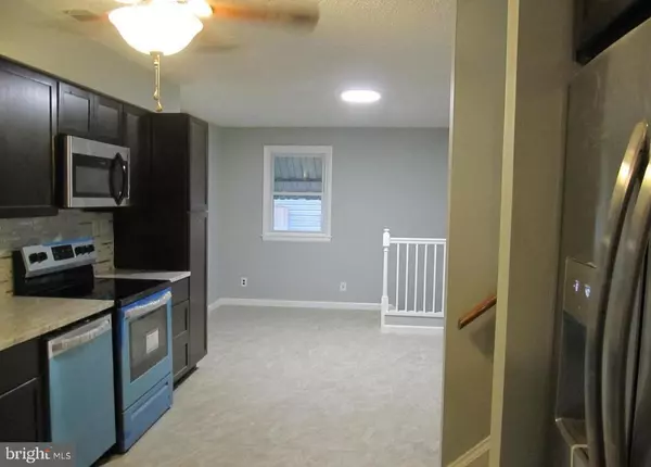 College Park, MD 20740,5927 NATASHA DR