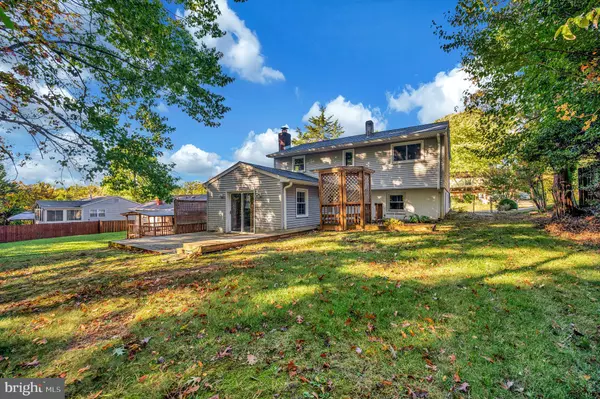 Woodbridge, VA 22193,15207 CALEXICO LN