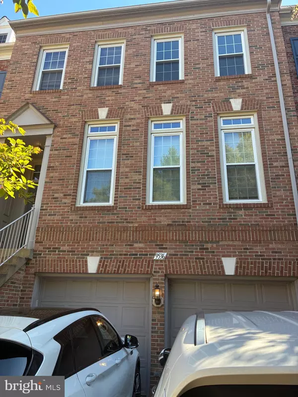 Vienna, VA 22181,9536 LAGERSFIELD CIR