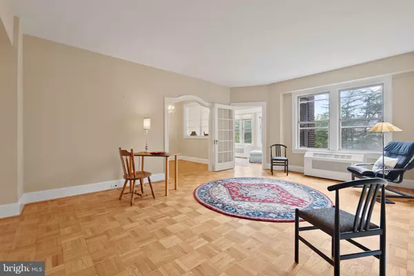 4000 CATHEDRAL AVE NW #607B, Washington, DC 20016