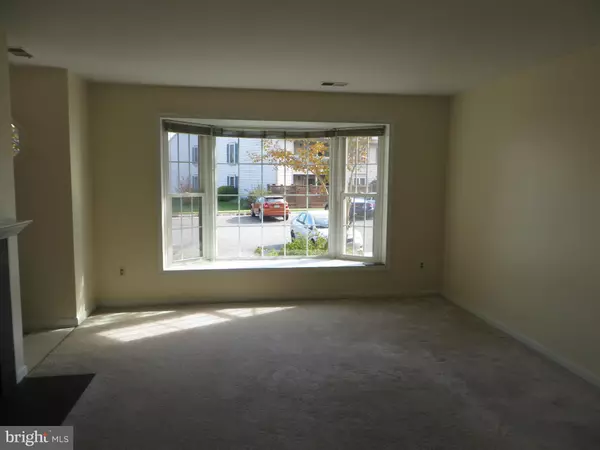 Alexandria, VA 22310,6124-A ESSEX HOUSE SQ