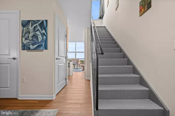 Falls Church, VA 22046,444 W BROAD ST #617