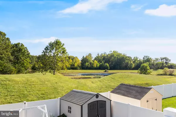 Waldorf, MD 20602,5245 TURKEYFOOT LAKE ST