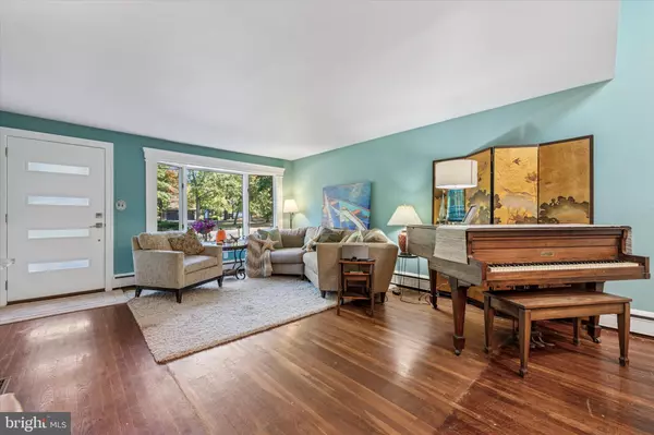 Lansdale, PA 19446,964 KNAPP RD