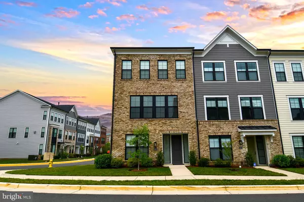 Woodbridge, VA 22191,13825 ESTUARY PL