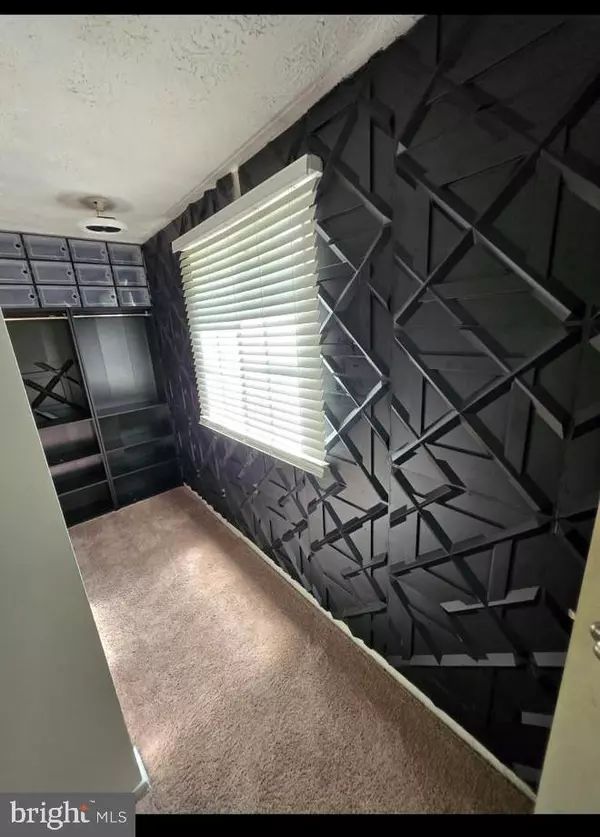 Clinton, MD 20735,5704 DARLENE DR