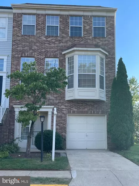 47692 SANDBANK SQ, Sterling, VA 20165