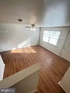 Annapolis, MD 21401,419 HARWOOD PL #34