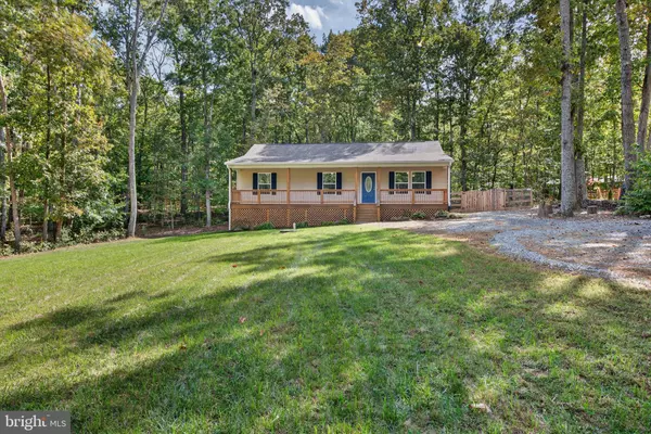 Mineral, VA 23117,721 PINE HARBOUR DR