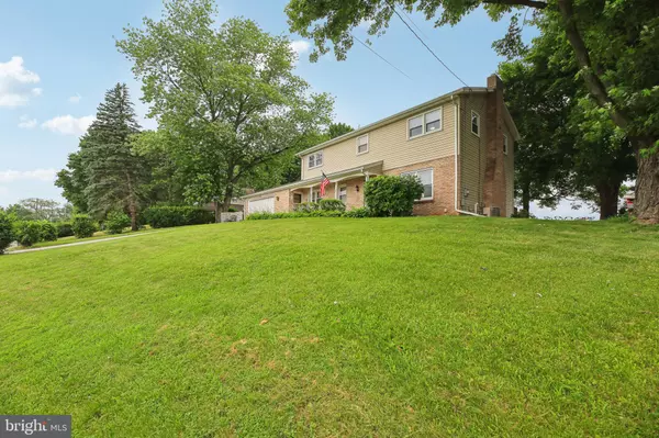 York, PA 17403,118 OLD ORCHARD RD