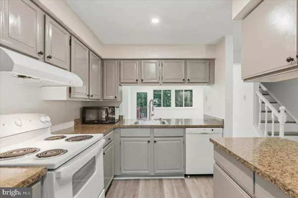 Alexandria, VA 22315,5355 HARBOR COURT DR