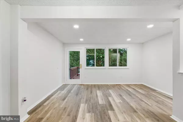 Alexandria, VA 22315,5355 HARBOR COURT DR