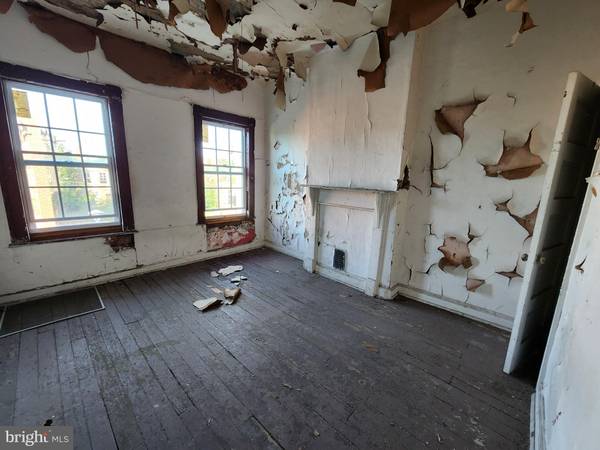 Baltimore, MD 21223,527 N BRICE ST