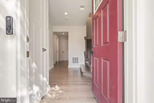 Bowie, MD 20716,16497 FIFE WAY